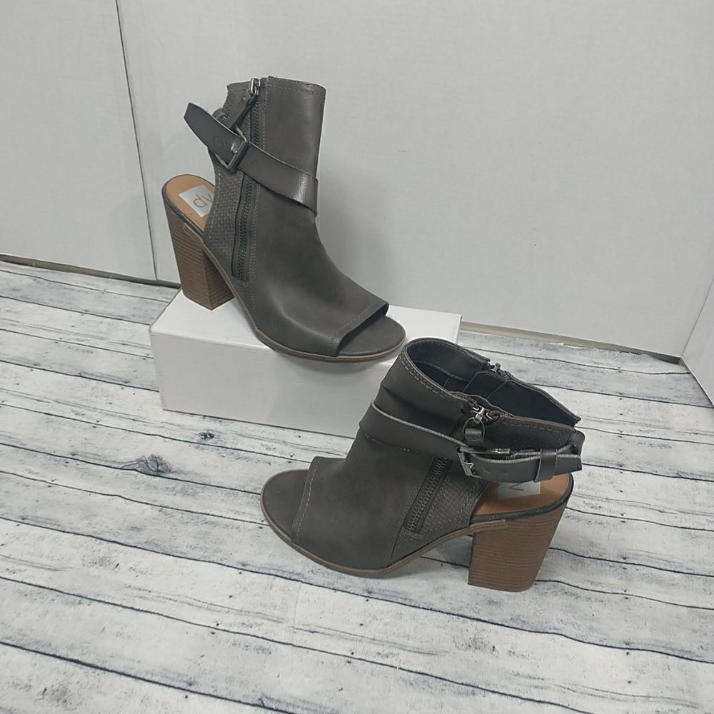 Women's SZ 11 DV Teisha Boots Dolce Vita Brown. - Picture 3 of 11
